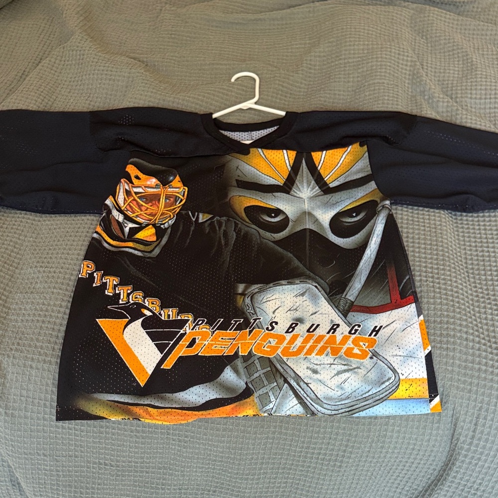 Penguins jersey
